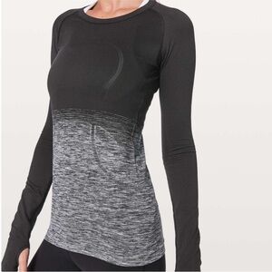 Lululemon Swiftly Long Sleeve Size 6 Black/Gray